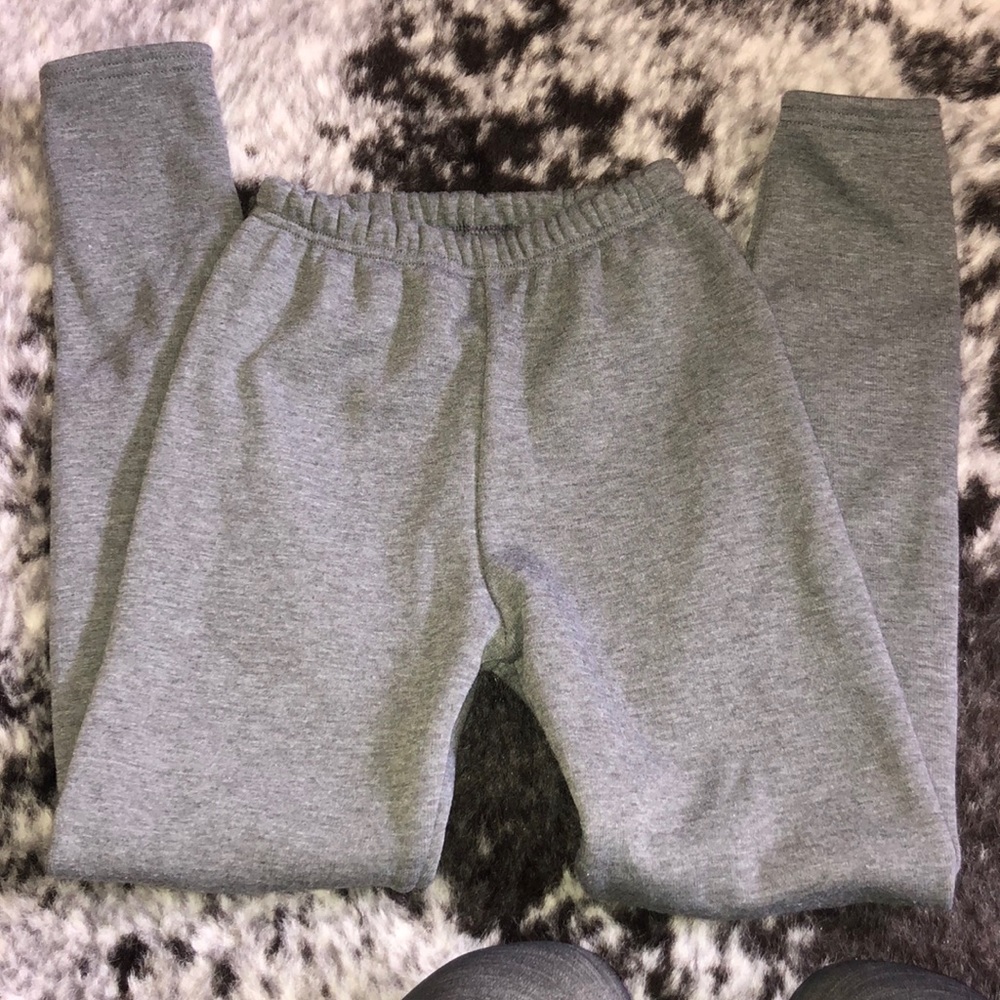 Fleece-lined leggings